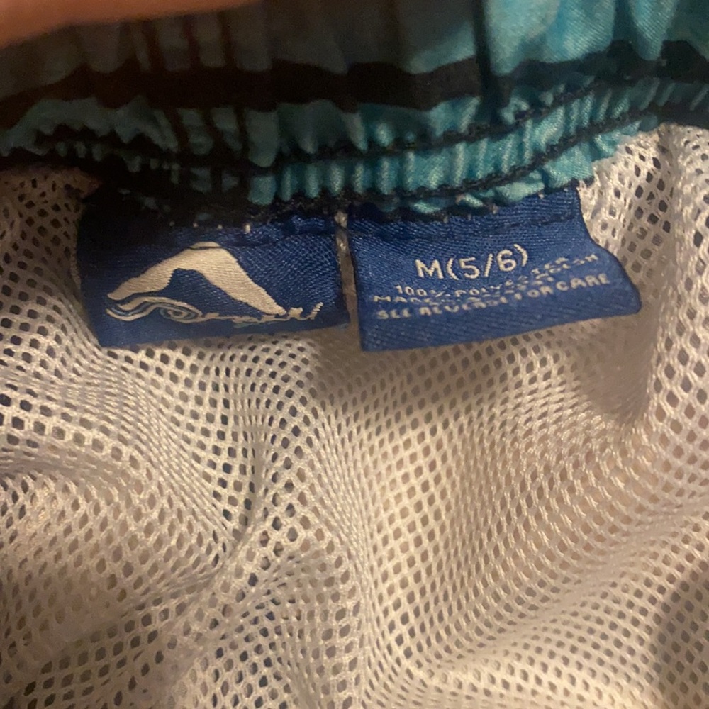Swimsuits - Picture 3 of 3